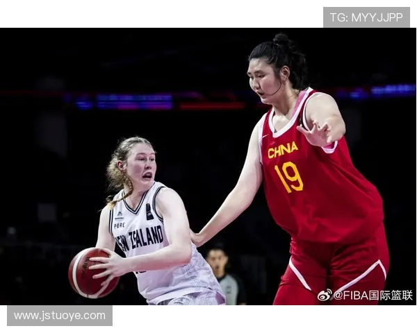 宫鲁鸣喜讯中国女篮中锋火力全开